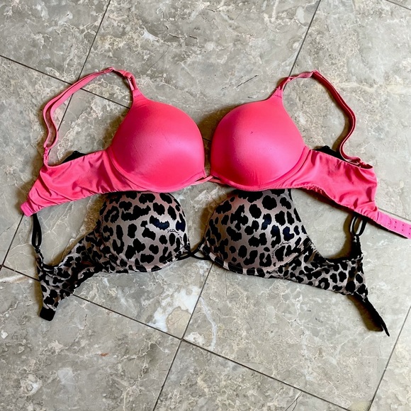 Victoria's Secret Other - SOLD! Will not let me delete.
